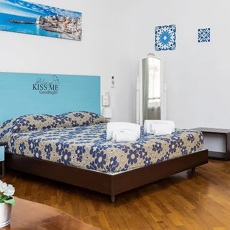 Youri Il Magnifico 2* Γένοβα