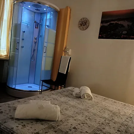 Youri Il Magnifico 2* Γένοβα