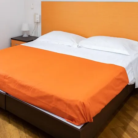 Youri Il Magnifico Hotel Genoa