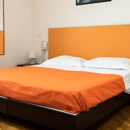 Youri Il Magnifico Hotel 2*