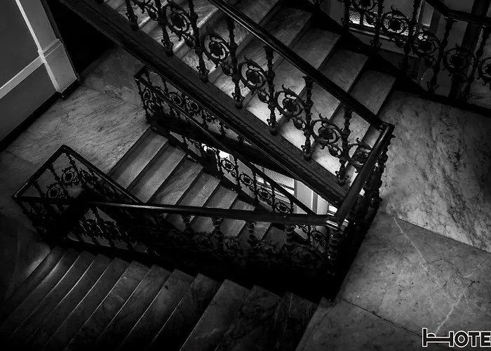 Ξενοδοχείο Youri Il Magnifico 2*